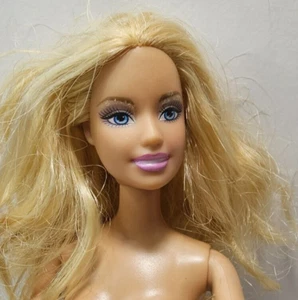 Barbie Doll Blonde Blue Eyes 1999 Mattel Indonesia Bendable Knees Nude Teeth  - Picture 1 of 10