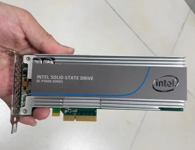 INTEL DC P3600 1.2TB 2.5''NVME/PCIE SSDPEDME012T4 SSD SOLID STATE DRIVE - Image 1 of 4