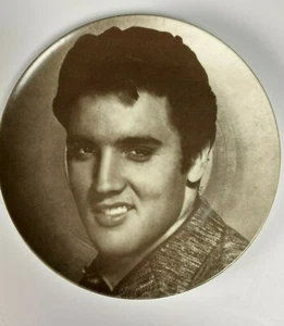 Elvis Presley 10 inch Collectible plates - Picture 1 of 1