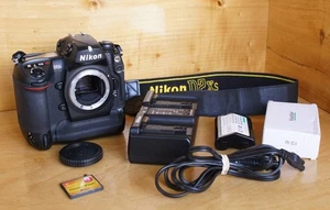 Professional Nikon D2Xs Digital SLR Camera w/Charger & new Battery s/c7308 KE 2 - Bild 1 von 9