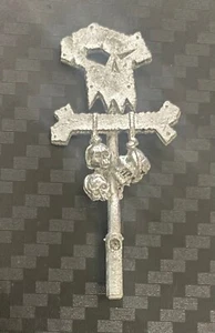 warhammer fantasy - metal greenskins banner, unused. - Bild 1 von 2