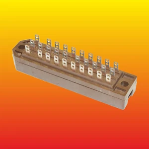 30 PINS RECTANGULAR CONNECTOR SOCKET SIEMENS C42334A44A6 - Picture 1 of 3