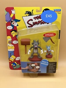 BRANDNEU IN VERPACKUNG PLAYMATES JUCKENDE & KRATZIGE SPIELZEUGFIGUR VON DEN SIMPSONS - Bild 1 von 1