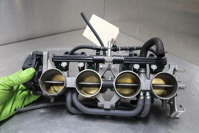 16-18 SUZUKI GSXS 1000 GSXS1000 Throttle Bodies Injectors Foto 1 de 4