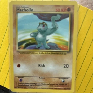 Basic MACHOP / MACHOLLO GERMAN LANGUAGE Pokemon card 52/102 Rare - Picture 1 of 9