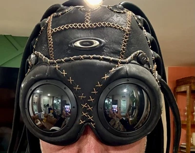 Casco de moto de cuero Oakley Medusa talla S raro artículo de coleccionista Oakley.  Foto 1 de 4