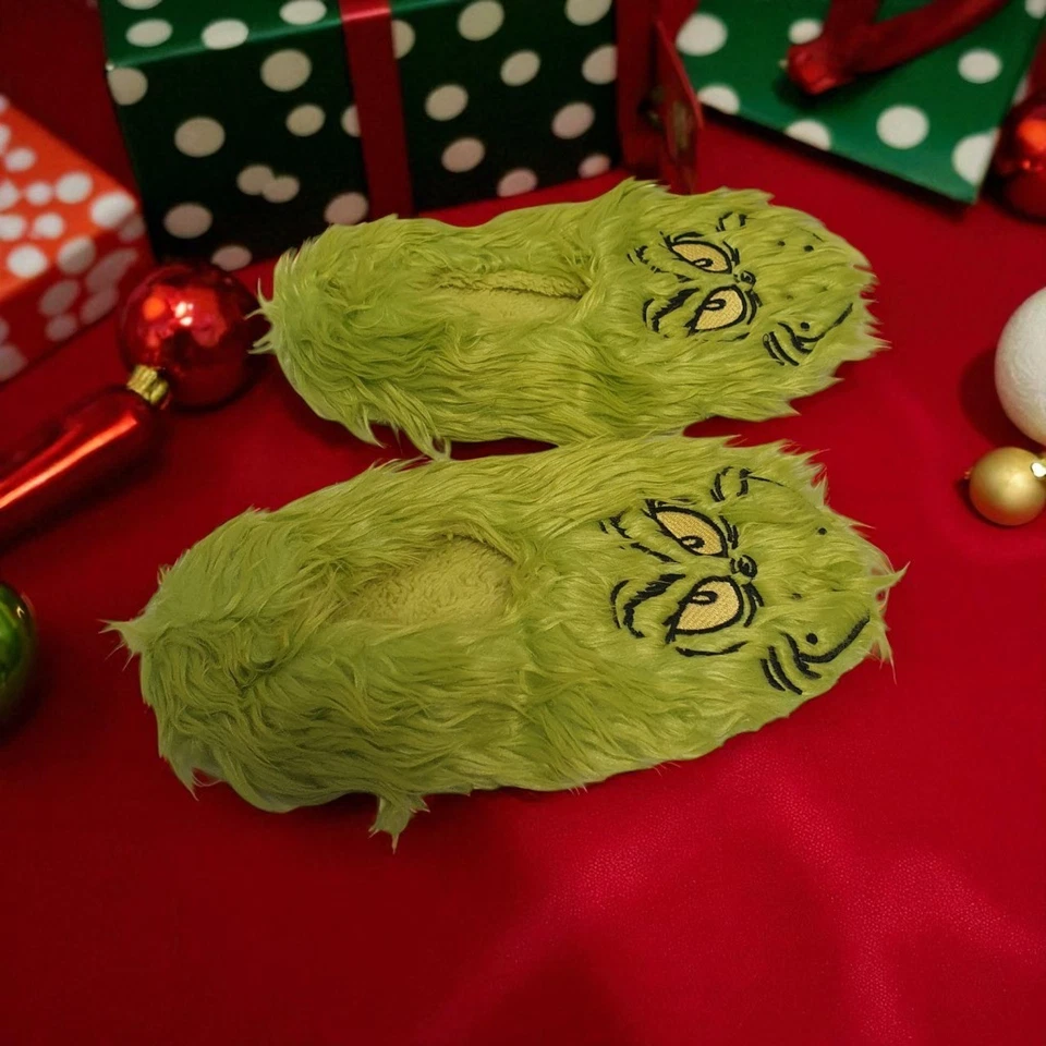 Zapatillas The Grinch Furry Footlets Personaje Verde | Tallas UK | Acogedora Bota Interior Foto 1 de 4