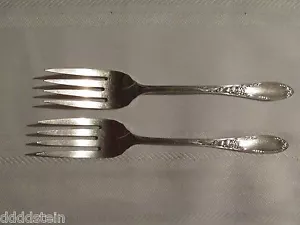 2 SALAD / DESSERT FORKS BY ONEIDA HEIRLOOM SILVERPLATE CHATEAU SILVERPLATE 1934 - Picture 1 of 4