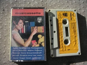 Rare Original Philips Demonstration Musicassette From 1966 + Promotional Leaflet - Picture 1 of 2