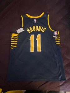 Signed 🖊 Domantas Sabonis Indiana Pacers Nike Jersey 48 Large Sacramento NWT - Picture 1 of 10