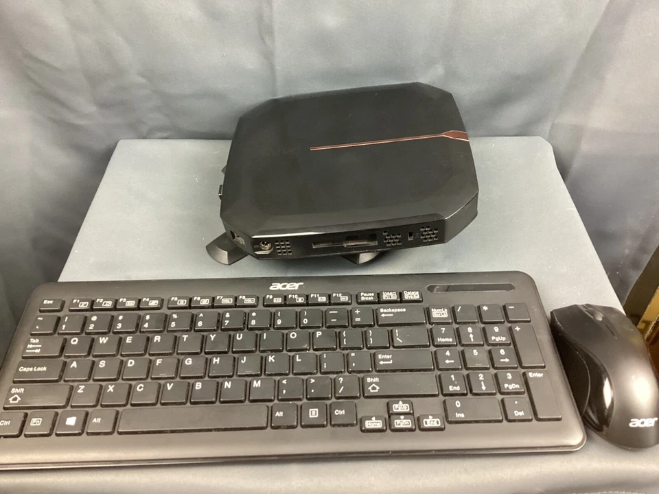 Acer Revo RL80-UR22 Intel Windows 8 Anatel with Wireless Keyboard and Mouse - Image 1 of 4