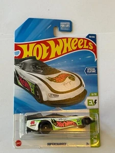 2025 Hot Wheels H Case HW EV #60 Supercharged White !!! - Bild 1 von 2