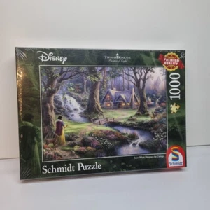 Schneewittchen entdeckt Cottage: Schmidt Disney Thomas Kinkade Puzzle 1000 - Bild 1 von 9