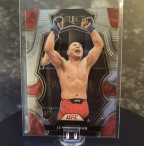 2023 PANINI SELECT UFC JUN YONG PARK RC ROOKIE CARD PREMIERE LEVEL NO.184 - Bild 1 von 2