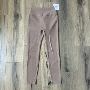 NEW Beyond Yoga Women's Size Medium Impulse Ribbed Legging Desert Sand Brown - Picture 1 of 8