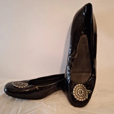 Женские балетки Jack Rogers Regina 9 черная лакированная кожа серебряный медальон  - Изображение 1 из 4