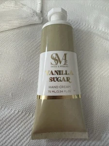 Crema Mani Fumo e Specchi Molto Vaniglia e Zucchero 75ml ~Nuova - Foto 1 di 2