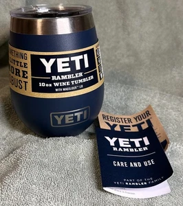 YETI Rambler 10 oz. Vaso aislante de vino con tapa MagSlider - Azul nórdico - Nuevo - Imagen 1 de 4