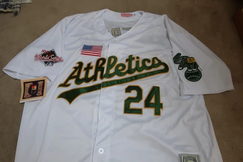 Oakland A's NWT Mitchell & Ness Ricky Henderson #24 Jersey Size XL Cover