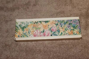 AVON 1986 FLORAL FANTASY 2 PERFUMED GUEST SOAPS - NIB - Picture 1 of 5
