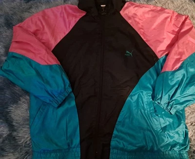 PUMA RARE    VINTAGE  RETRO   TRACKSUITE VERY NICE  TRACKSUITE  NICE CONDITION! - Image 1 of 4
