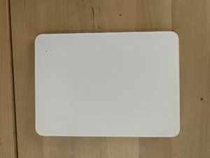 Apple Magic Trackpad 2 - Bluetooth - Uses Lightning Charge - Photo 1/4