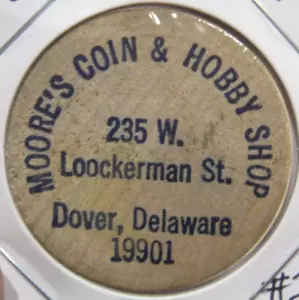Vintage Moore's Münze & Hobby Shop Dover, DE Holz Nickel - #2 Token Delaware - Bild 1 von 2