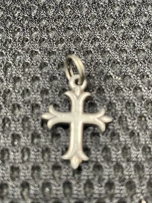 Retired James Avery Sterling Silver Cross Charm/Pendant - Image 1 of 4