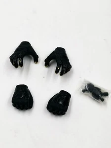 HT Hands Figure Hottoys 1/6 Black Panther MMS487 T’Chaka Collectible Accessories - Picture 1 of 2