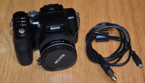 Kodak EasyShare Z1012 IS Compact Digital Bridge Camera 10MP 12x Optical Zoom - Picture 1 of 12