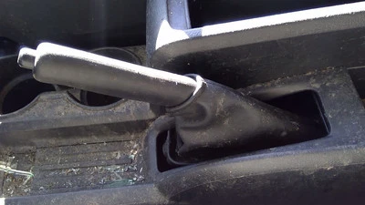 Palanca de freno de emergencia Nissan NV200SV 2021 472545 Foto 1 de 4