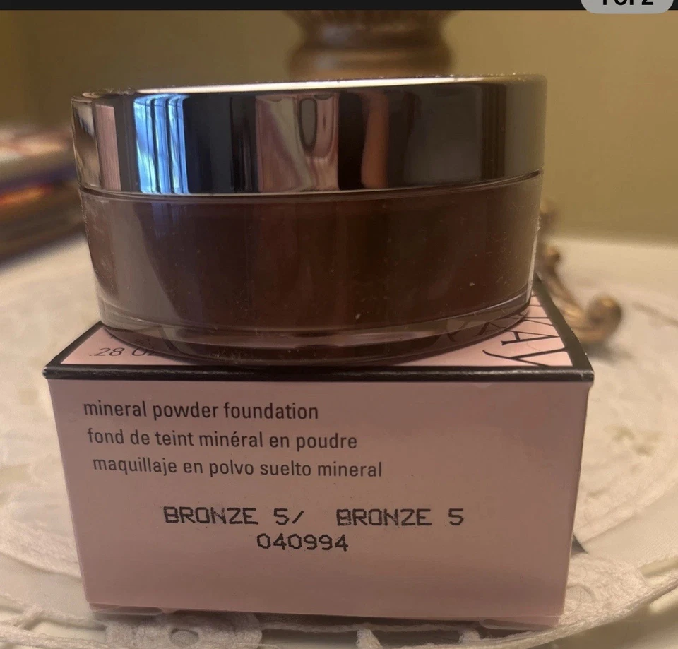 Base en polvo mineral Mary Kay - Bronce 5 - 0,28 oz - NUEVA en caja Foto 1 de 2