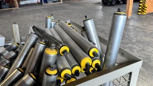 5x Interroll Förderbandrollen- Stahlrolle gelb  640x55x50mm  inkl. Versand - Bild 1 von 8