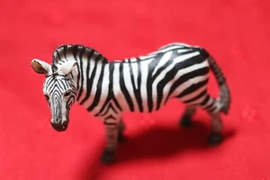 Schleich - Zebra - Large - Retired - Picture 1 of 5
