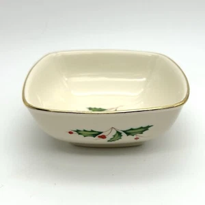 LENOX Christmas Holiday Dipping Bowl 4" x 4" x 1.5" Holly Leaf & Berry Gold Rim - Picture 1 of 6