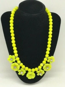 NEU Ann Taylor Harz Blume Limette Gold Statement Halskette 17"  - Bild 1 von 12