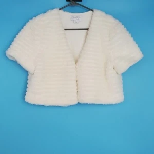 Jessica Simpson Woemen's Large Faux Fur Off White Cropped Jacket - Picture 1 of 6