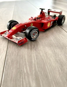 minichamps 1 18 formula 1 : Ferrari : Michael Schumacher - Picture 1 of 18