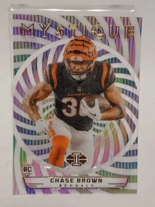 Chase Brown 2023 Panini Illusions Mystique RC Cincinnati Bengals - Bild 1 von 2
