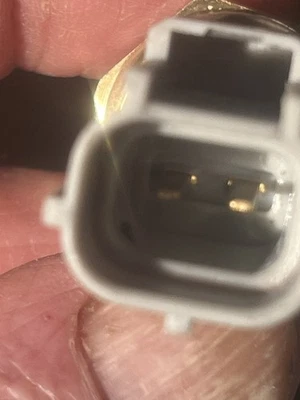 FORD FIESTA MK7 PART F148476 ENGINE COOLANT TEMPERATURE SENSOR  - Image 1 of 4