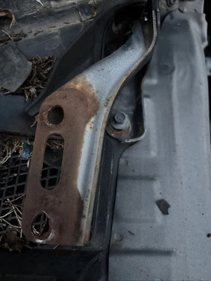 09-14 ACURA TSX BISAGRAS CAPÓ LADO CONDUCTOR Y PASAJERO OEM Foto 1 de 3