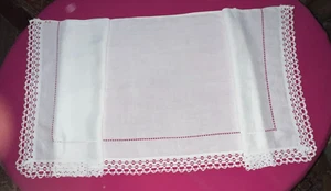 Ancien grand napperon dessus de desserte ou buffet L 148 cm x H 57 cm - Picture 1 of 6