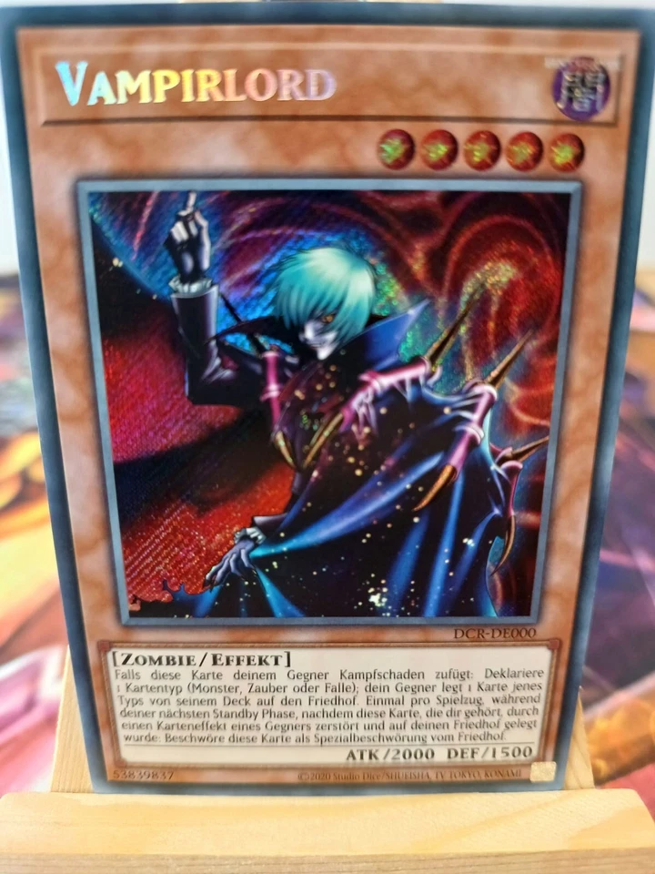 Vampirlord DCR-DE000 Secret Rare 25th Deutsch NM YUGIOH - Bild 1 von 1