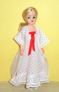 Vintage Pedigree Sindy Sleep Tight Outfit With White Sandals 1981 - Picture 1 of 3