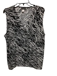 BAY STUDIO Plus Black white faux wrap surplice top Empire Waist Stretch - Picture 1 of 10