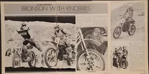 Bronson con pomelli 1977 4p stampa moto articolo Michael Parks Penton - Foto 1 di 1