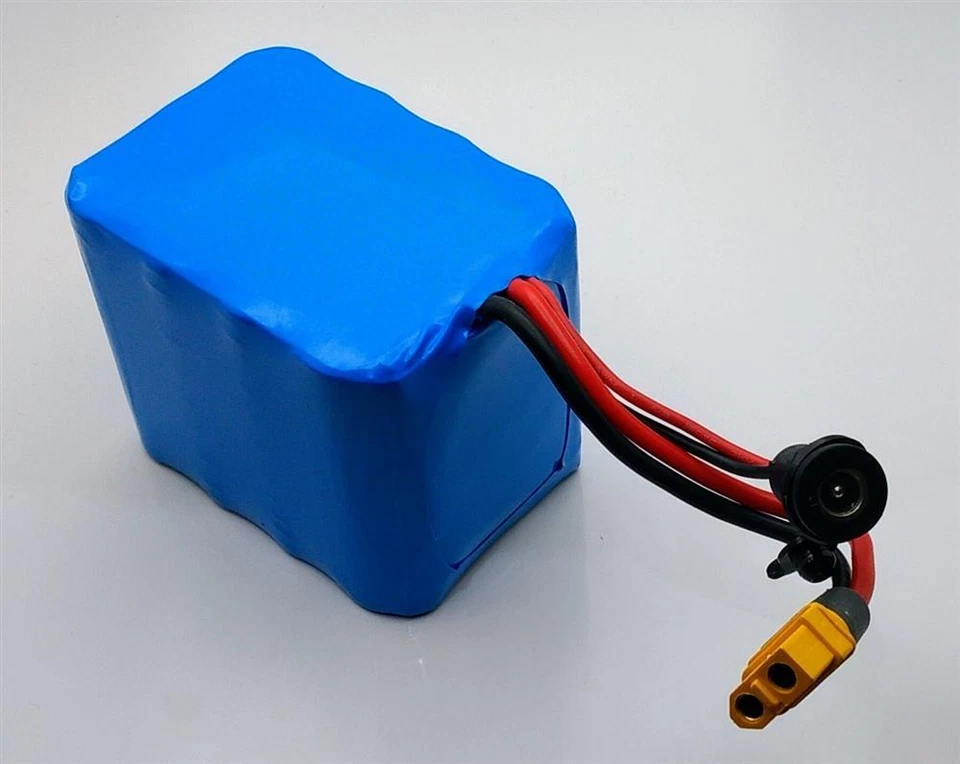 Huina Kabolite K350 100S und K988 Hydraulik-Bagger Akku LiIon 11,1V 10000mAh - Bild 1 von 1