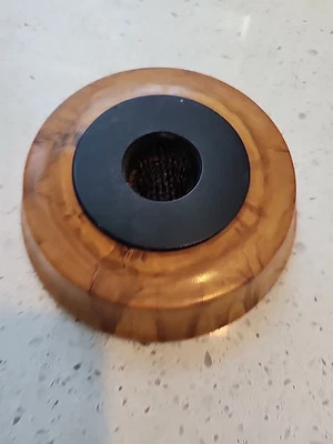 Jarrón con base de madera de burlón Ikebana torneado a mano con soporte para flores G. Hite Box Anciano Foto 1 de 4