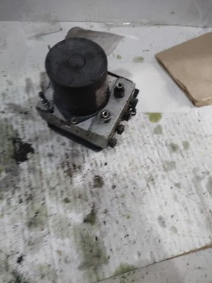 Anti-Lock Brake Part Assembly FWD Fits 05-07 FIVE HUNDRED 519849 - Image 1 of 4