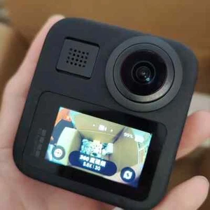 GoPro MAX 360 Traditional action sports camera 16.6 MP 5K Ultra HD Wi-Fi English - Picture 1 of 7